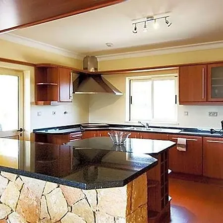 Carvoeiro Sleeps 6 Pool Air Con Wifi Villa Carvoeiro (Lagoa)