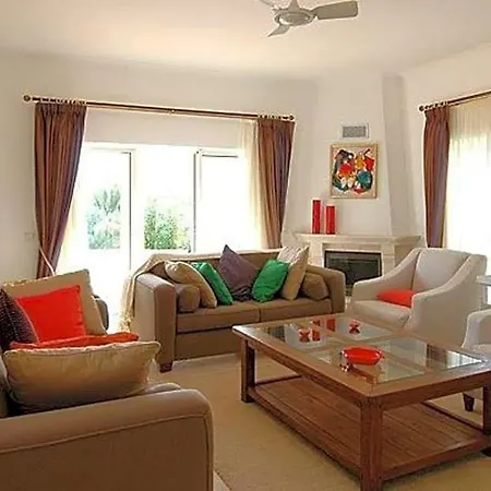 Villa Carvoeiro Sleeps 6 Pool Air Con Wifi *