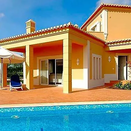 Carvoeiro Sleeps 6 Pool Air Con Wifi Вилла *